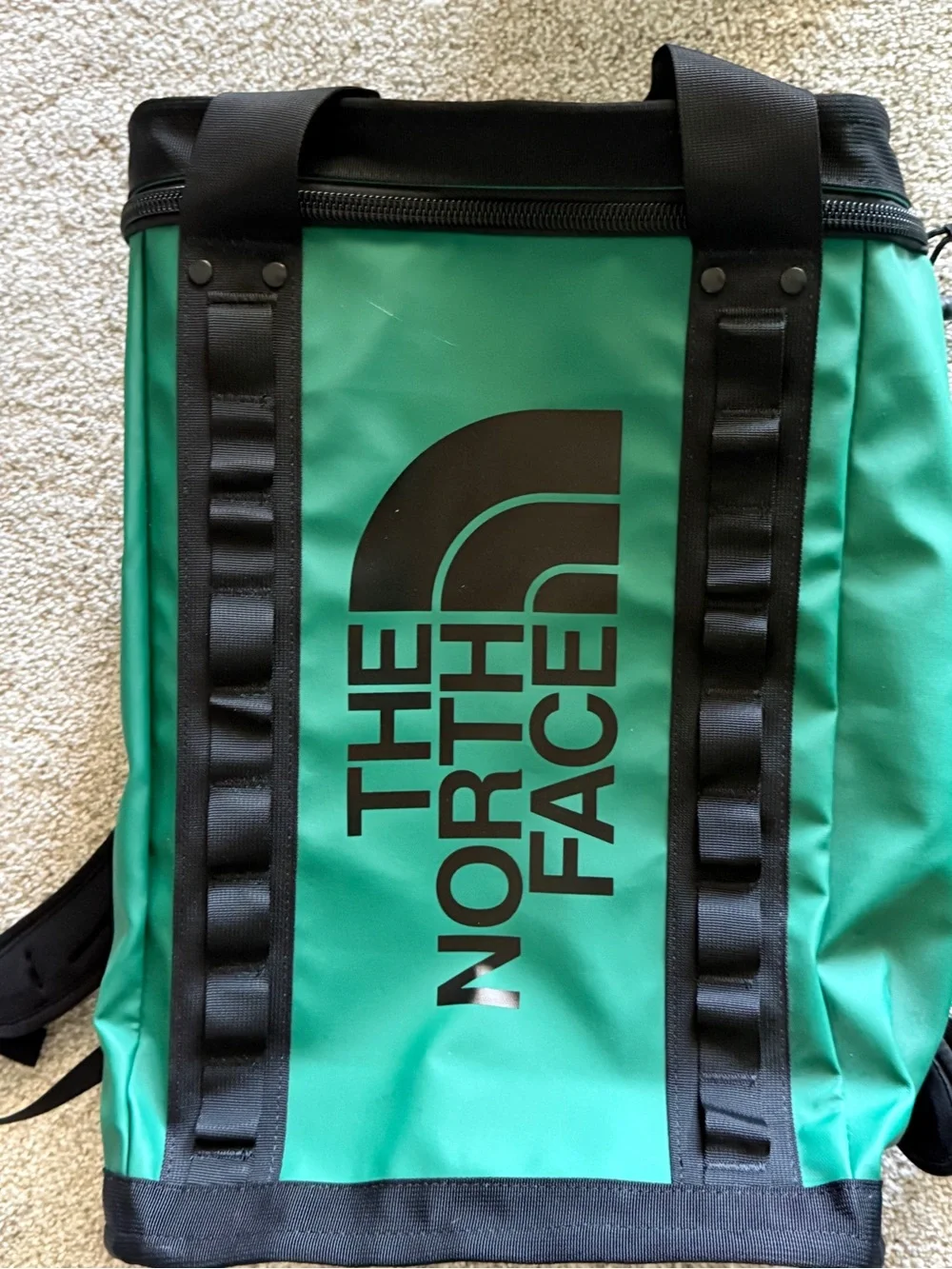 The North Face Fuse Box Men Bag Green and Black (NWOT)